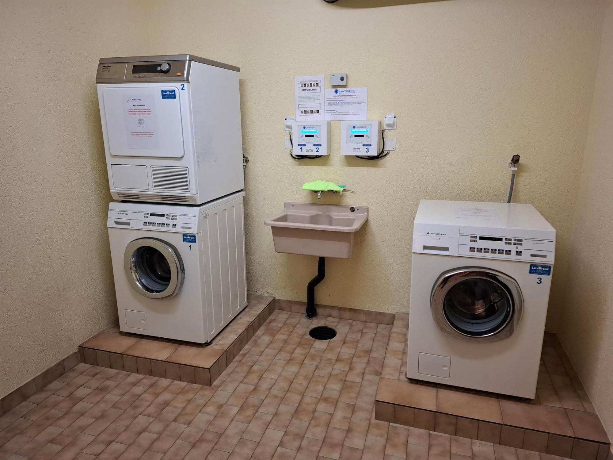 Le Nid D'aigle Centre Avec Forfait Piscine Sauna Jacuzzi En Option Leysin