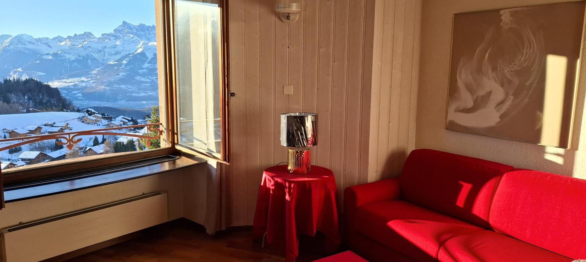 Le Nid D'aigle Centre Avec Forfait Piscine Sauna Jacuzzi En Option * Leysin
